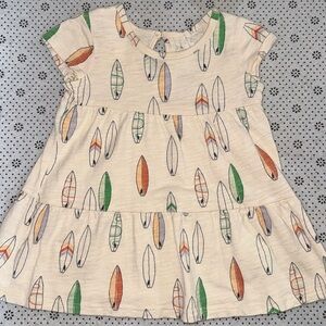 🛍 PRETTY LITTLE GIRLS DRESS SIZE 9 MONTHS 🛍